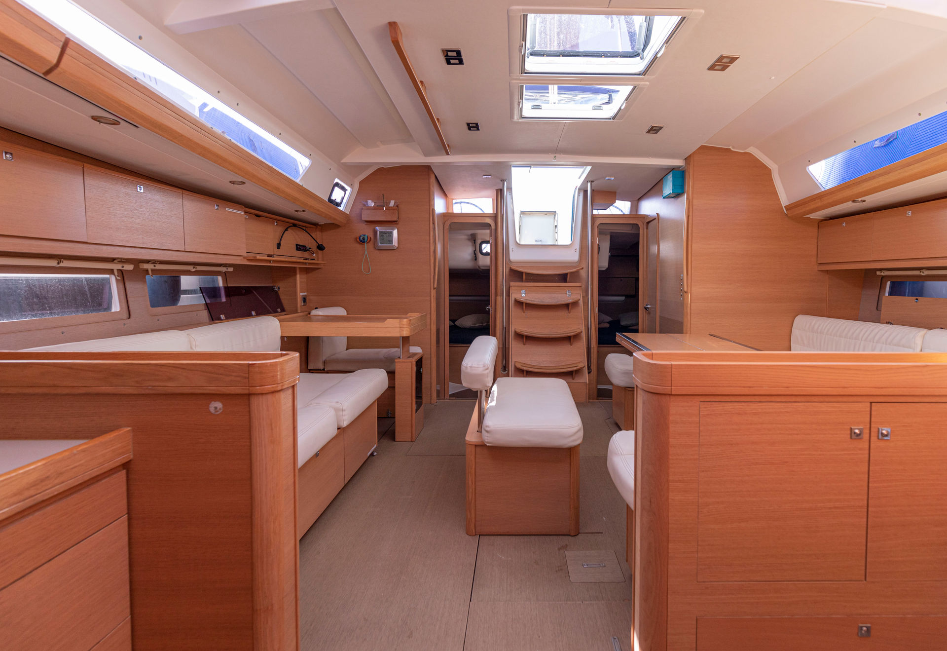 nausys-50559858-50540412-p2.JPG