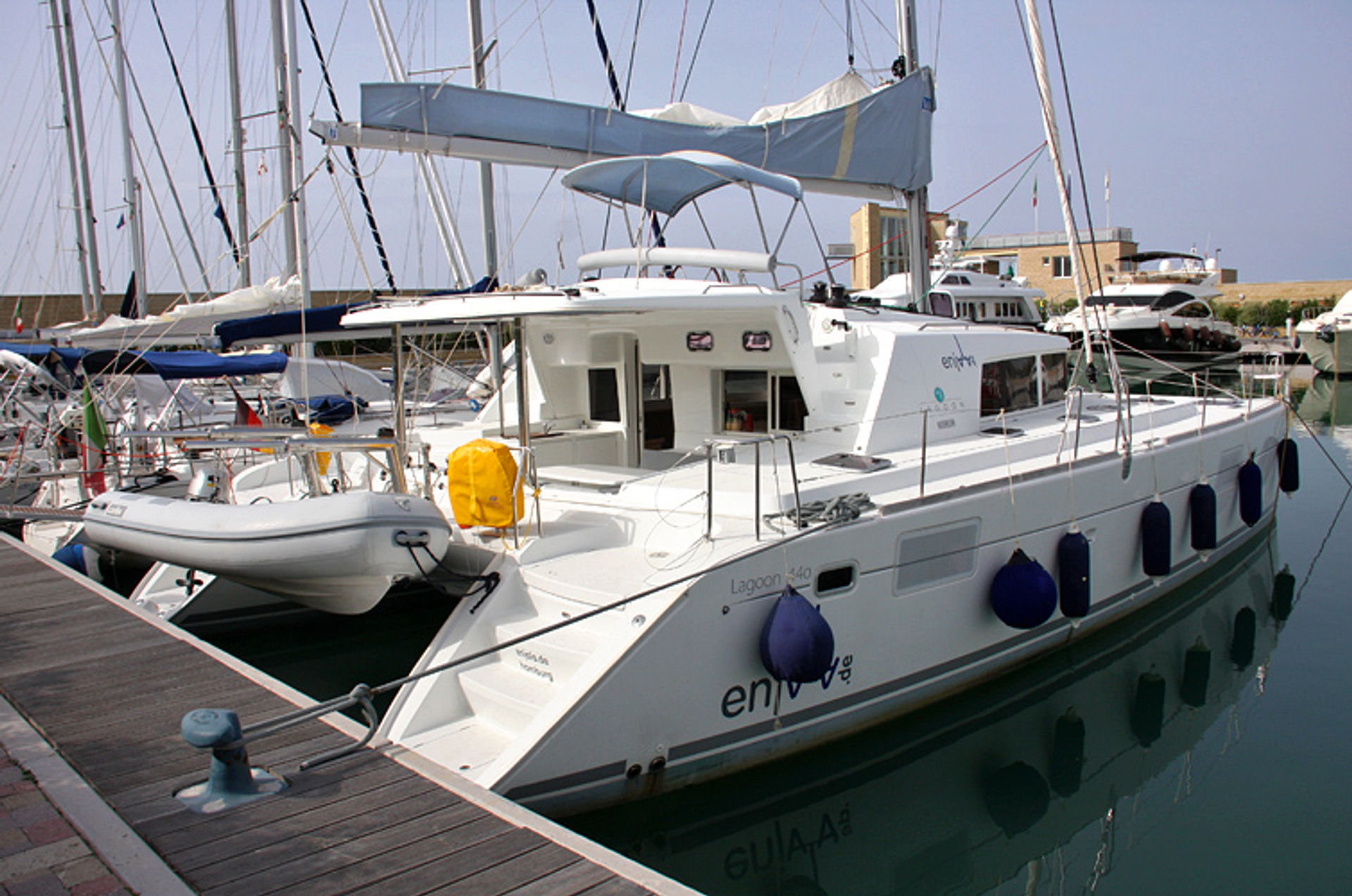 nausys-50559956-50540412-main.jpg