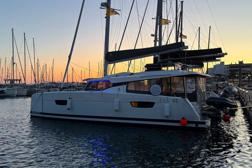 Fountaine Pajot 45 Yara