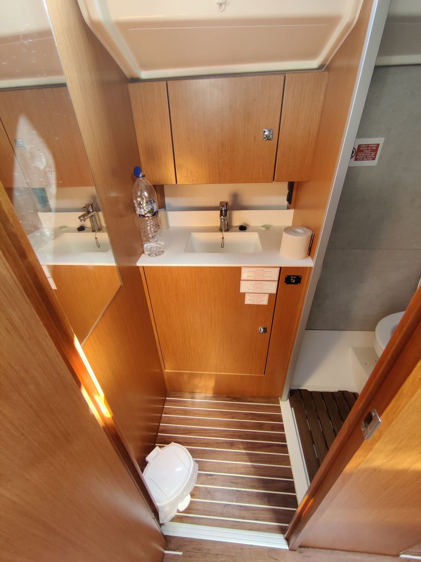Bavaria Yachtbau C42 Silver VII