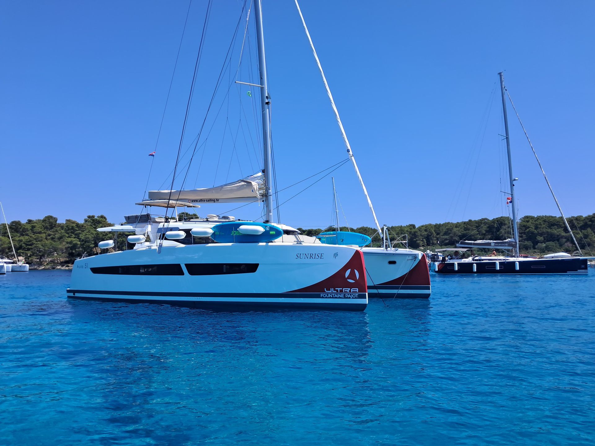 nausys-50697995-100556-main.jpg