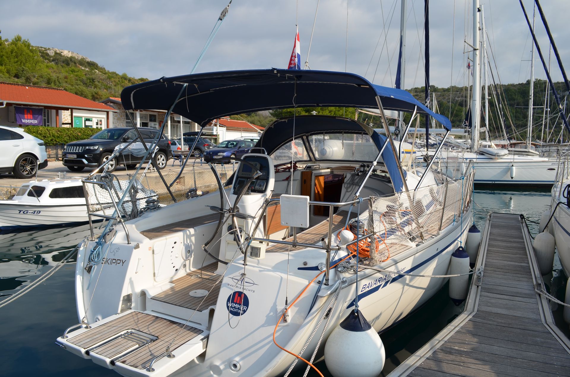 nausys-50713234-37509770-n1.JPG