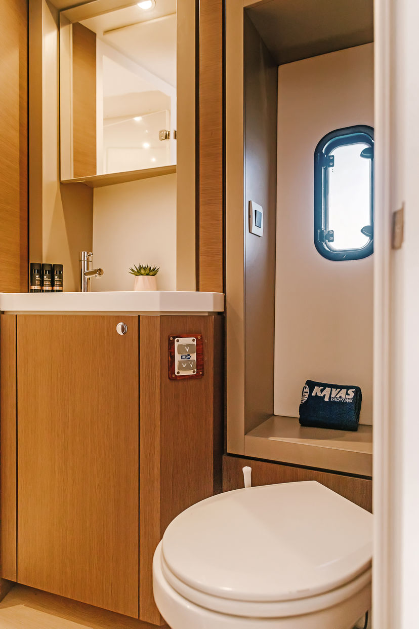 Catana 4.6 Kos 46.Cat10