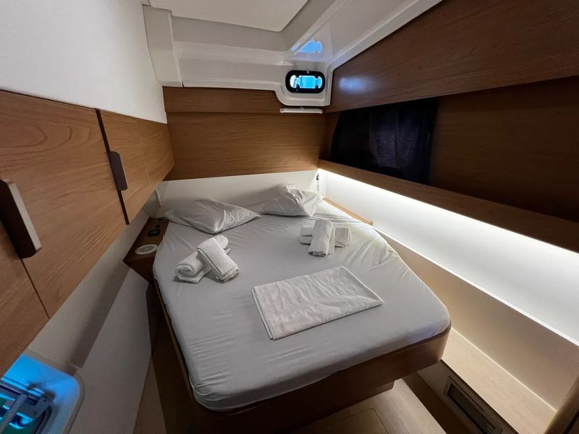 Catana CATSPACE Kos 40