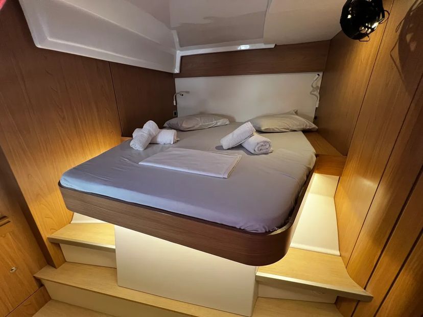 Catana CATSPACE Kos 40