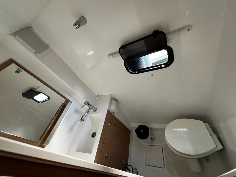 Catana CATSPACE Kos 40