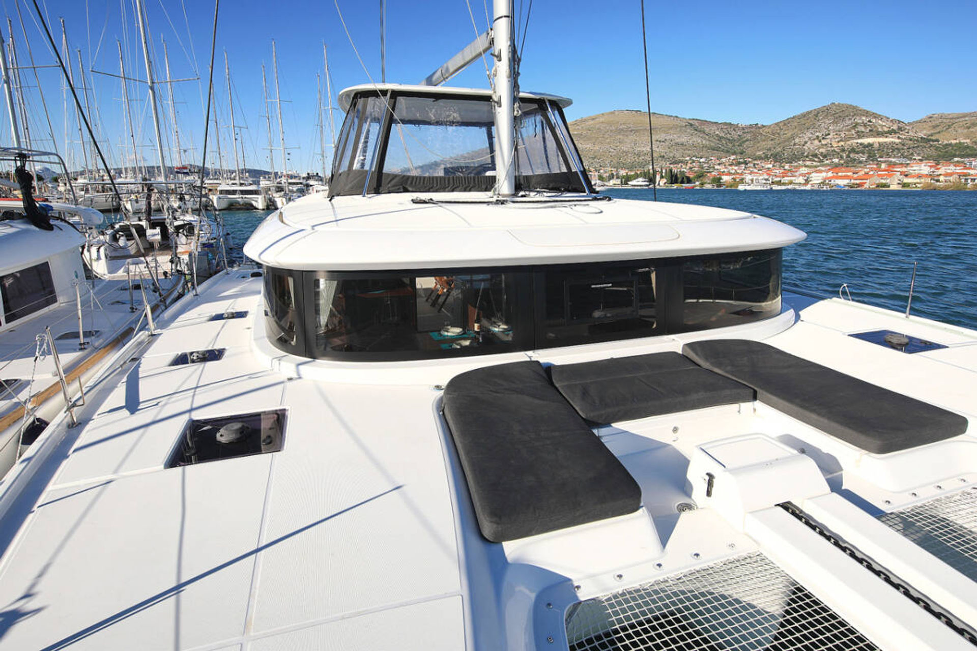 nausys-50964394-112747-main.jpg