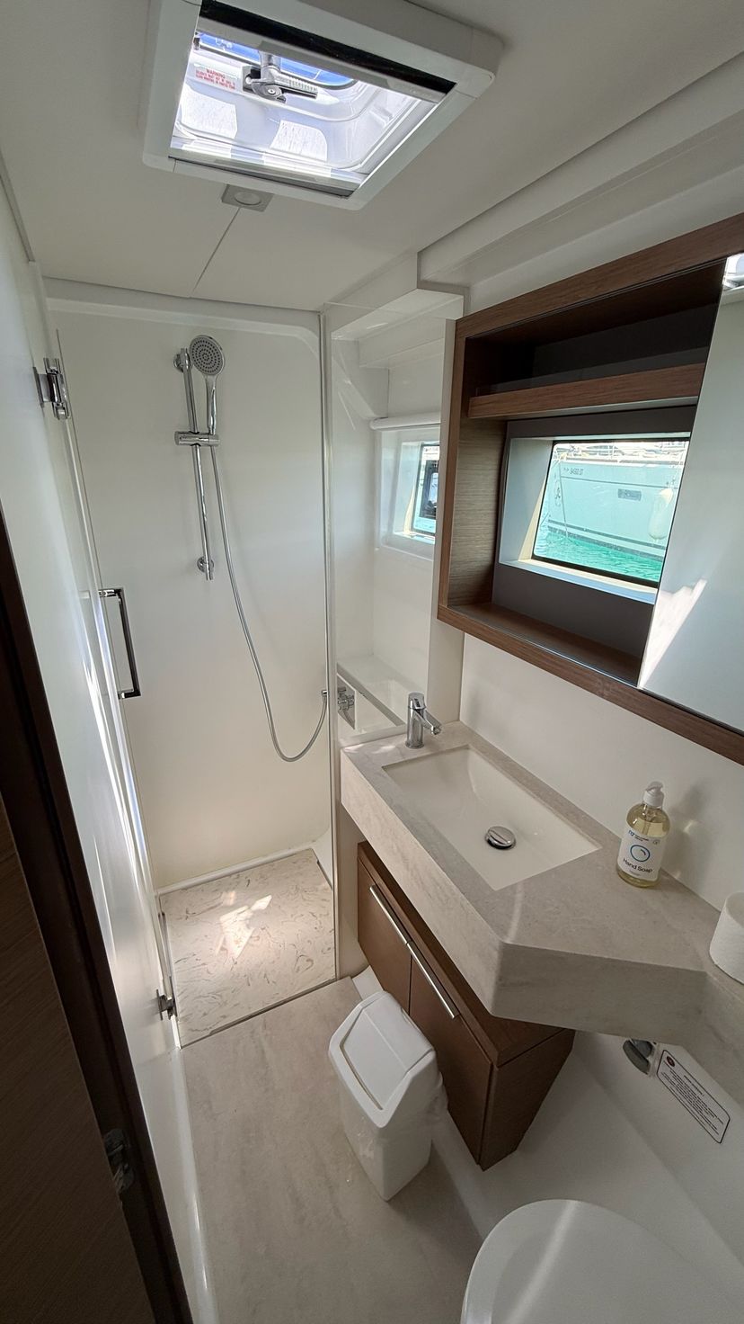 Lagoon 50 Sail La Vie