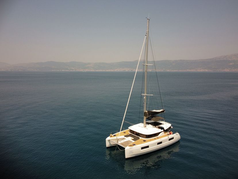 Lagoon 46 Uncharted