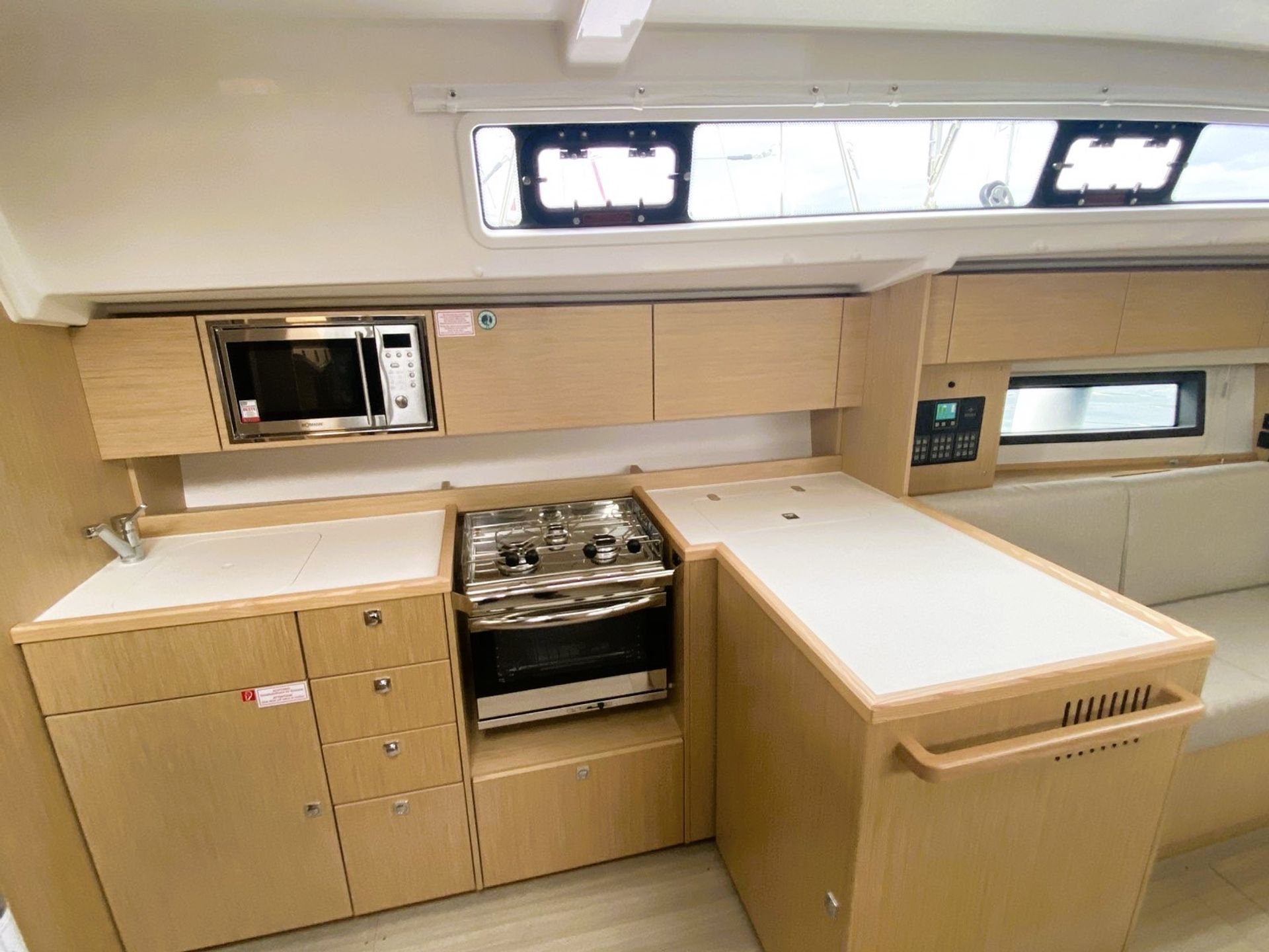 nausys-51185839-2844247-p1.jpeg