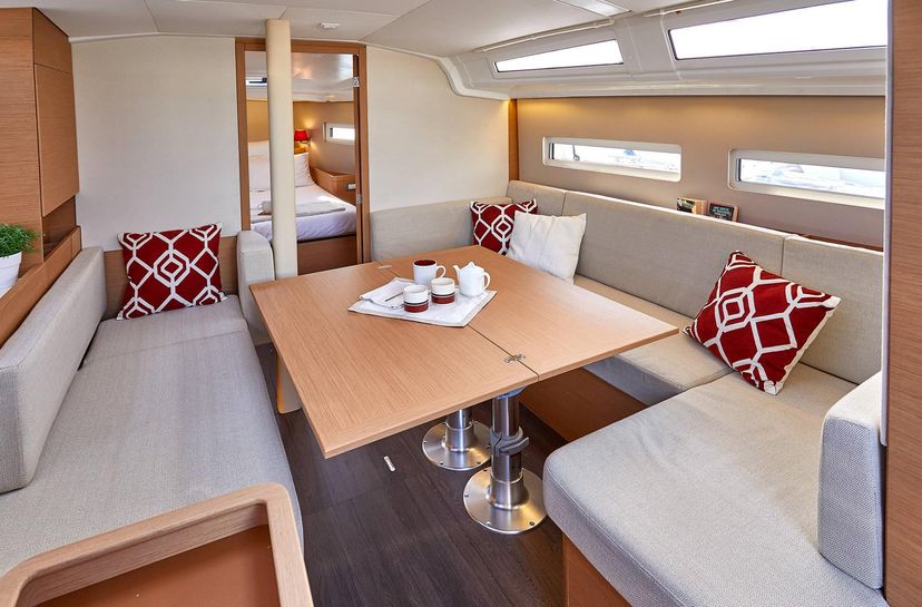 Jeanneau 410 Oliver