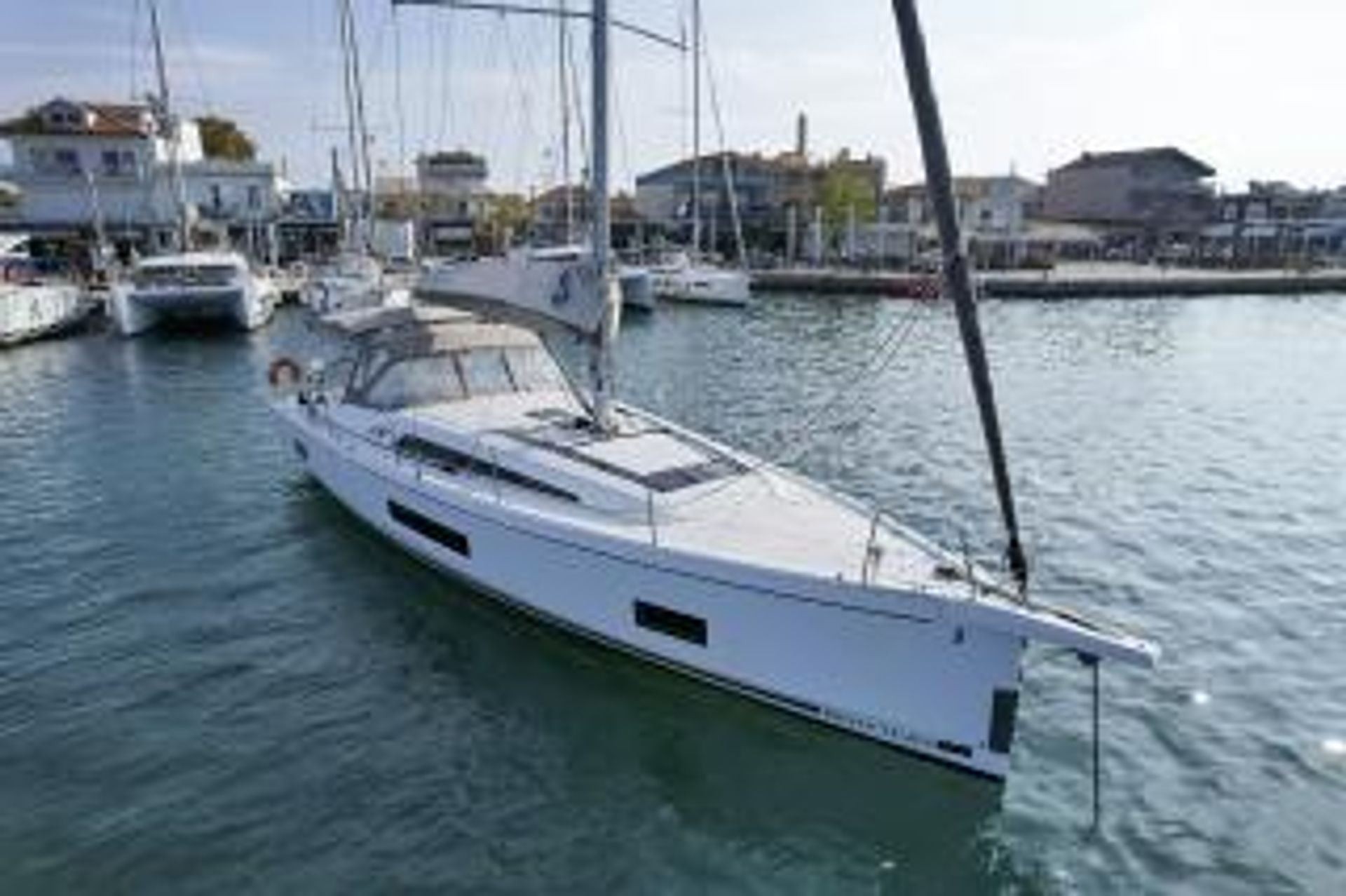 nausys-51267190-1210688-n3.jpg