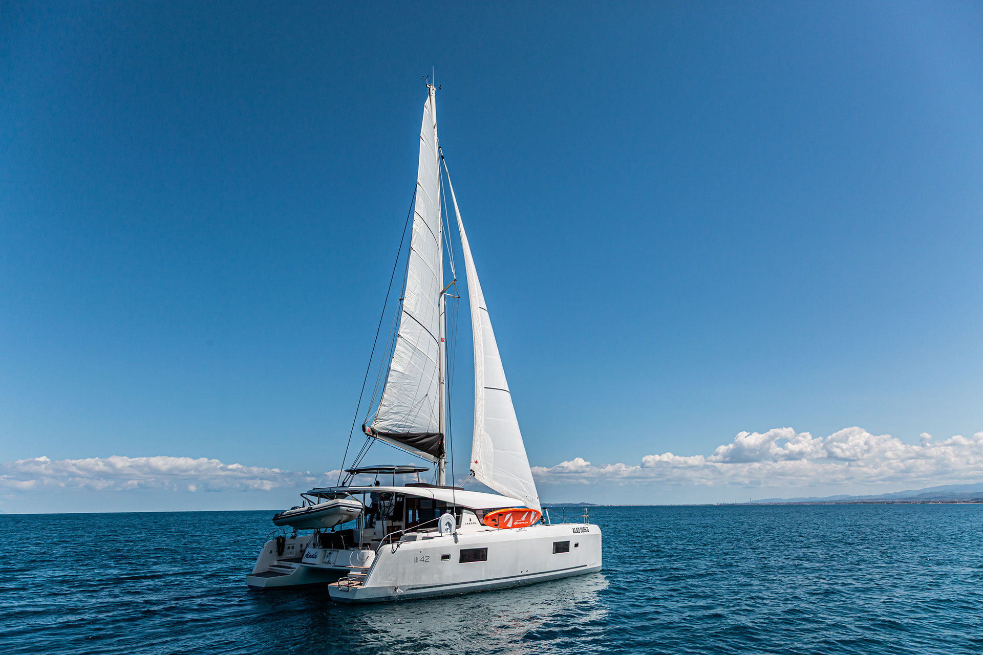 nausys-51630622-482157-main.jpg