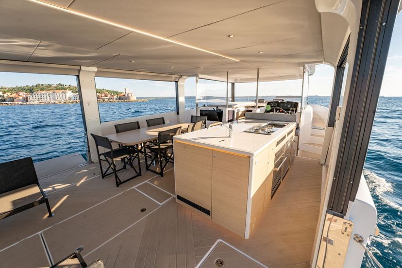SEALODGE II 