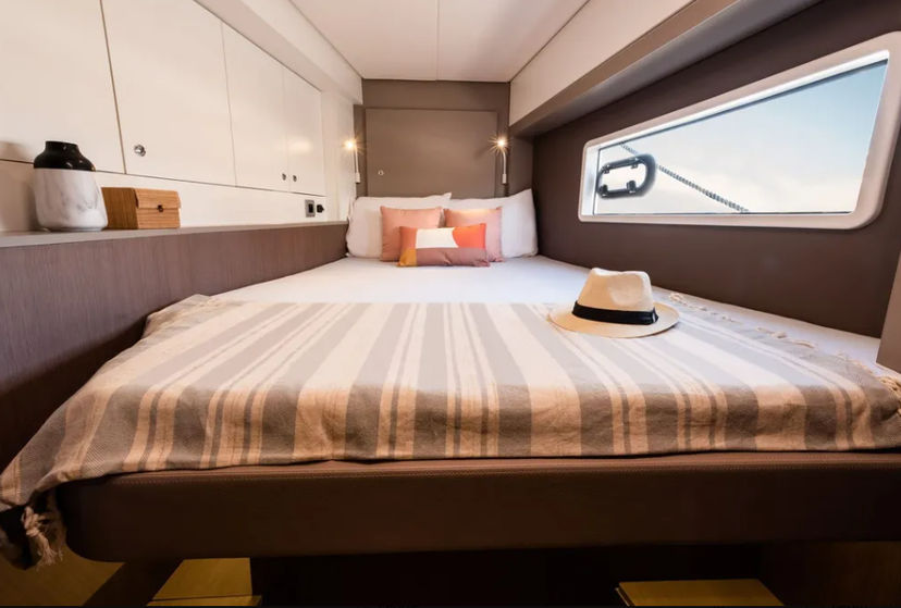 Catana 4.2 Silver IX