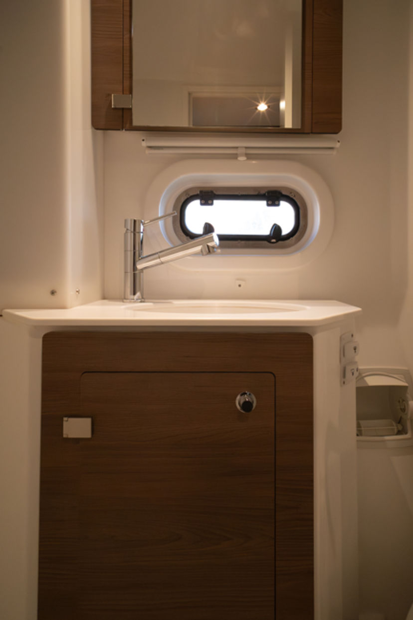 Catana 4.2 Silver IX