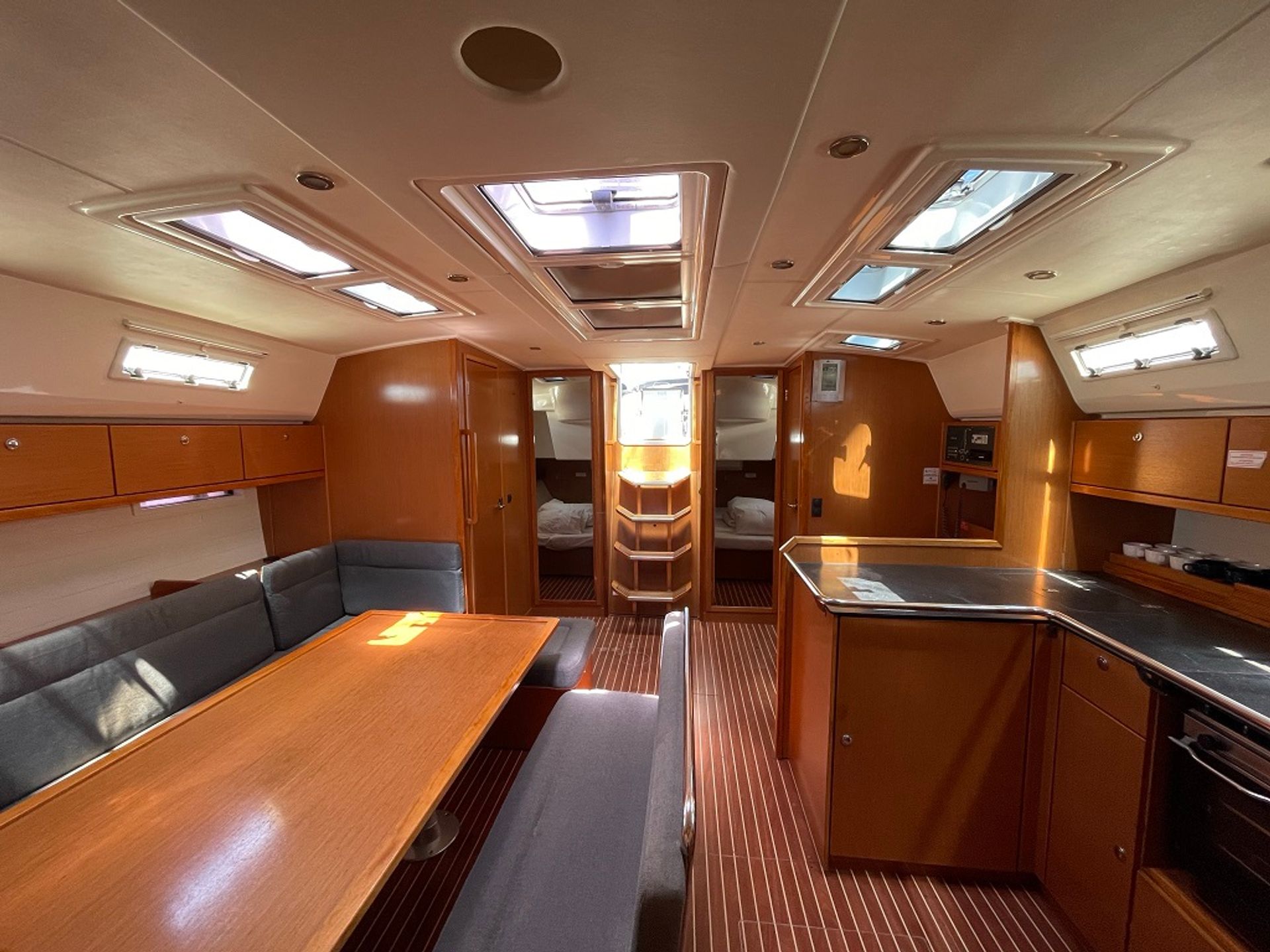 nausys-517660-482145-p2.jpg