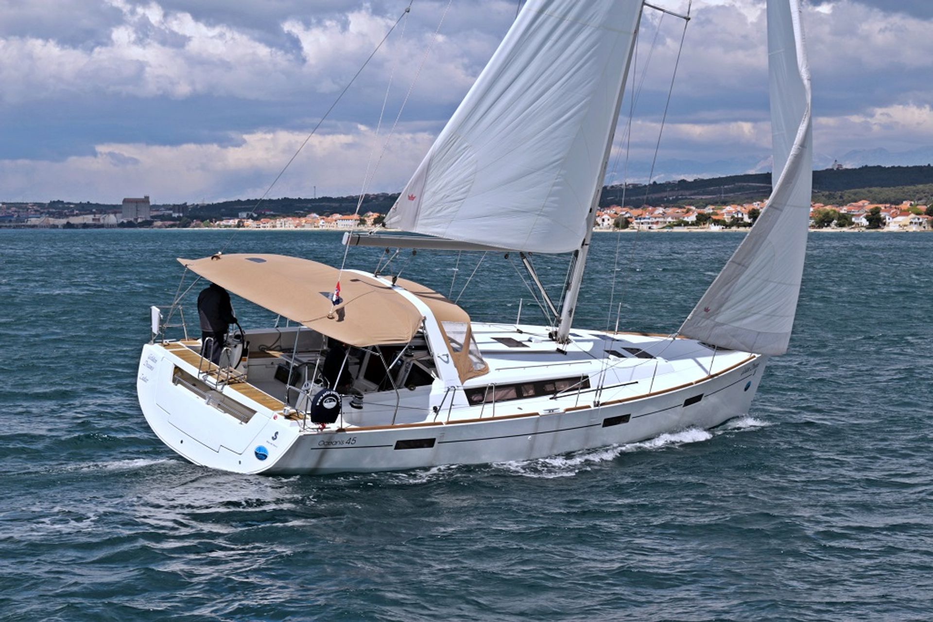 nausys-517691-482145-main.JPG