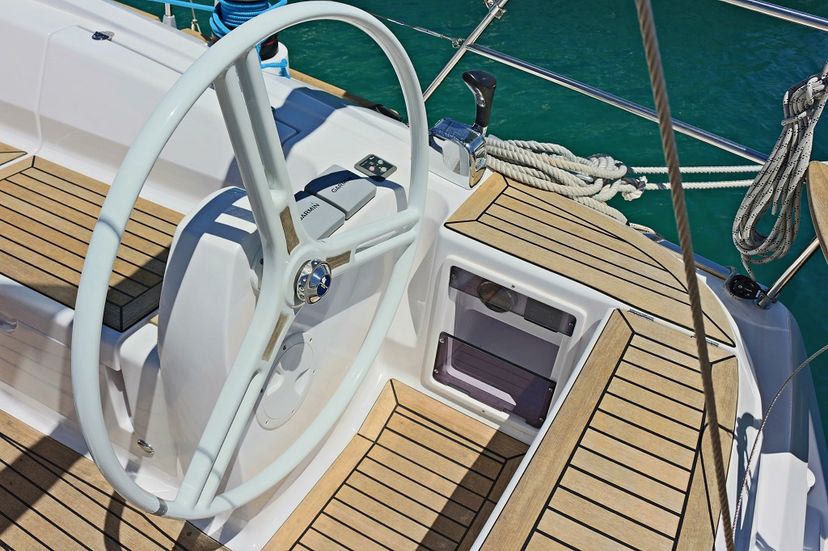 Elan 444 IMPRESSION Sagitta