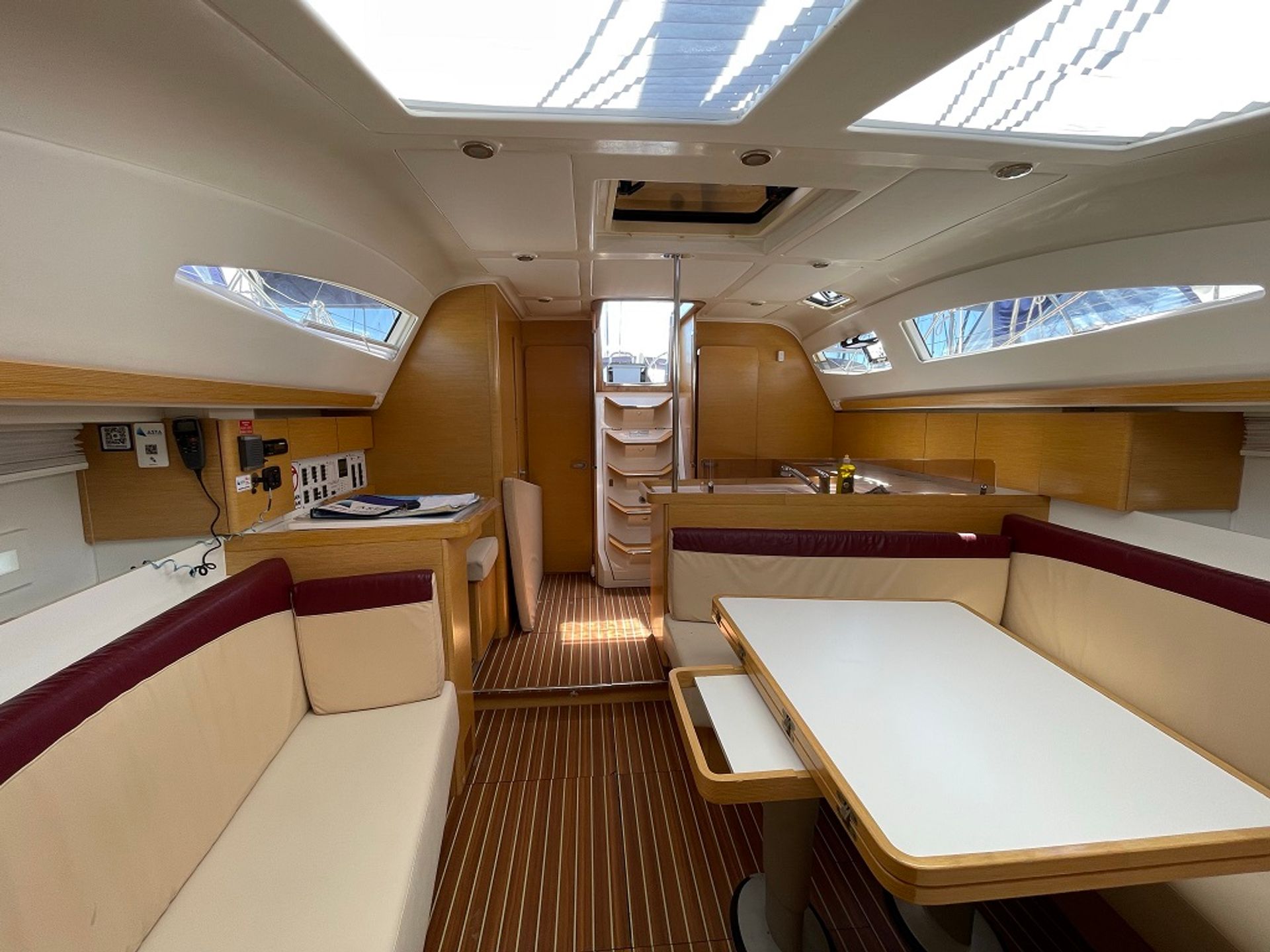 nausys-517692-482145-p2.jpg