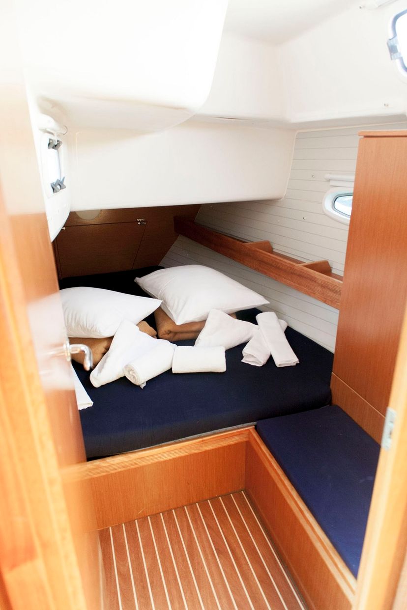 Bavaria Yachtbau 43 Constantina