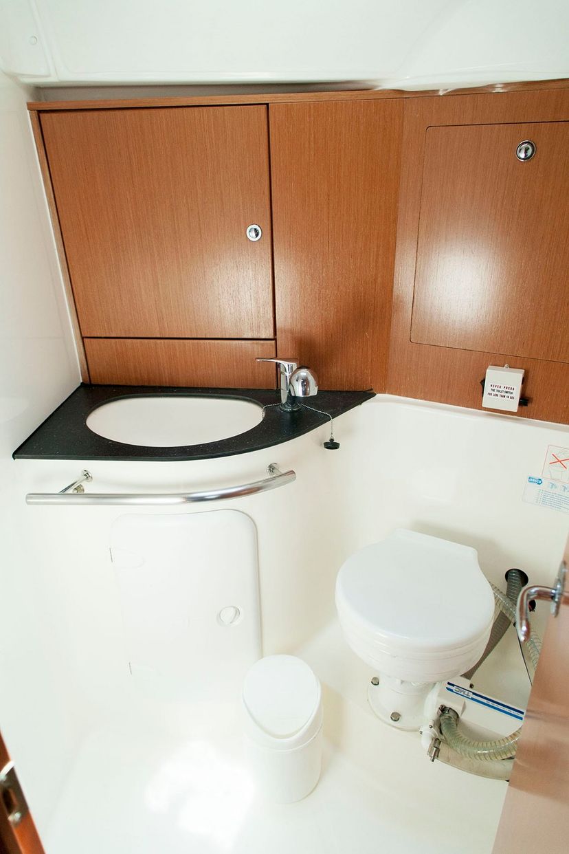 Bavaria Yachtbau 43 Constantina