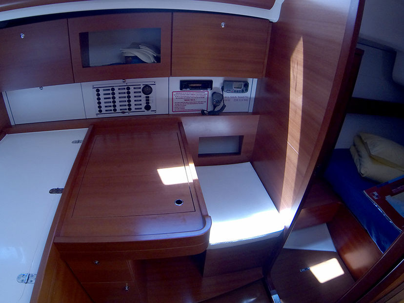 Dufour Yachts 37 China Girl