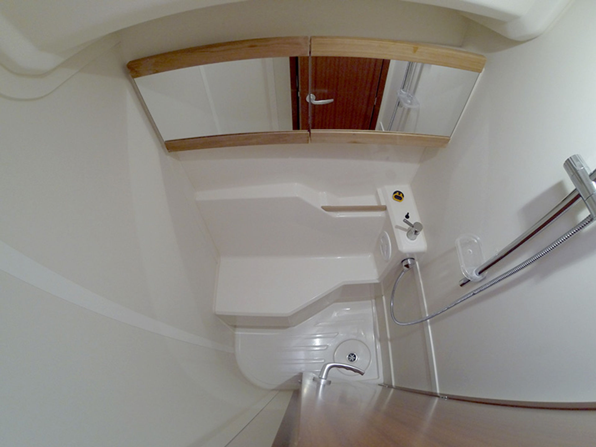 nausys-519557-151-w2.jpg