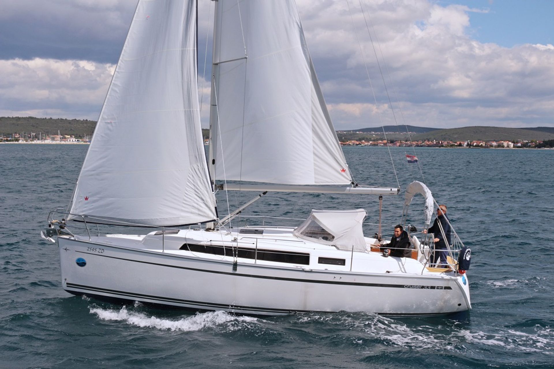 nausys-520342-482145-n1.JPG