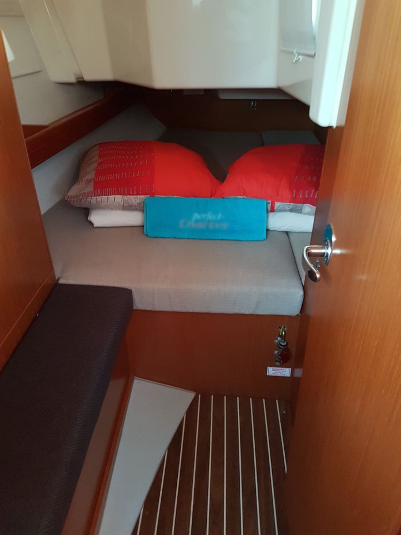 Bavaria Yachtbau 34 Theia