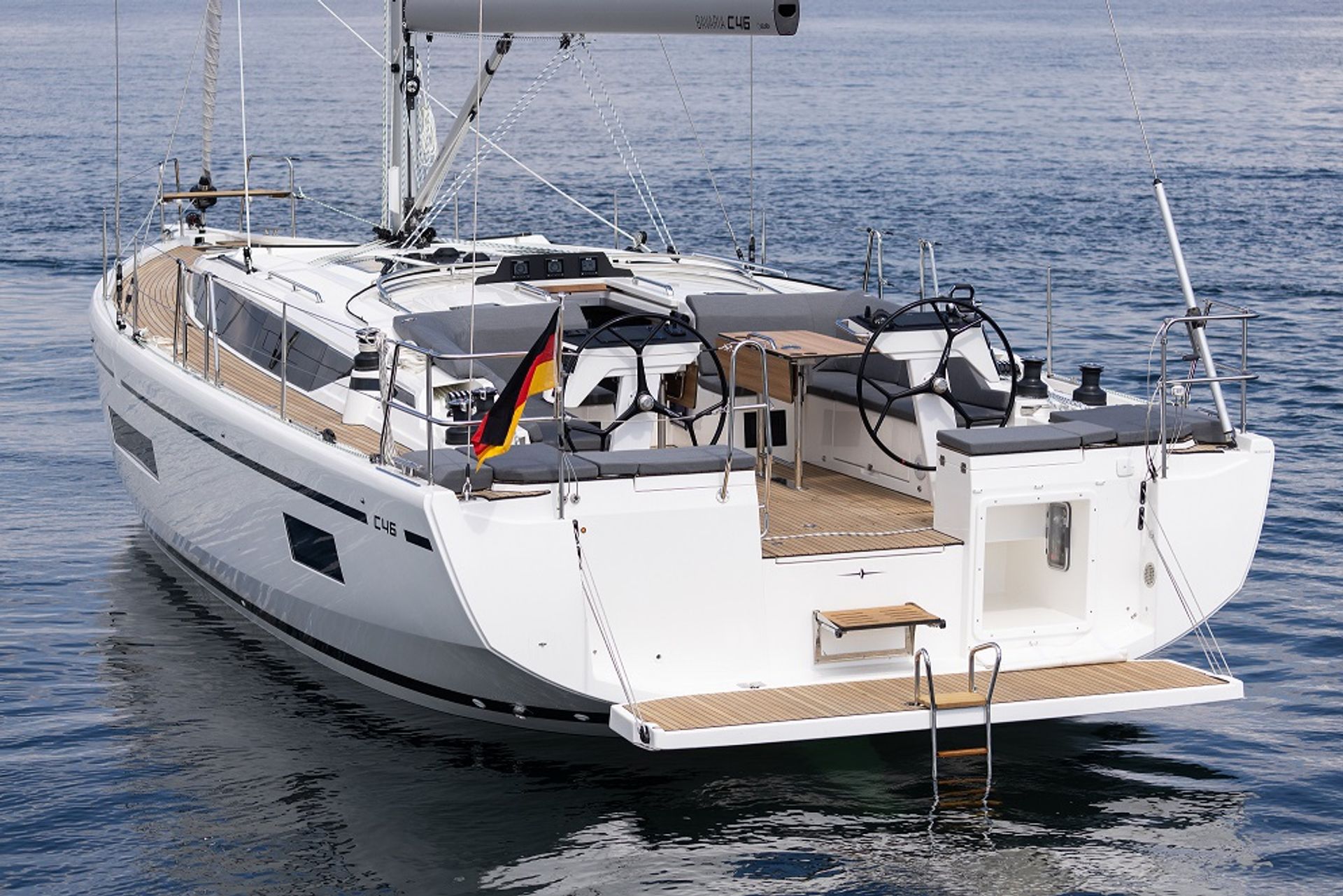 nausys-52042763-105313-main.jpg