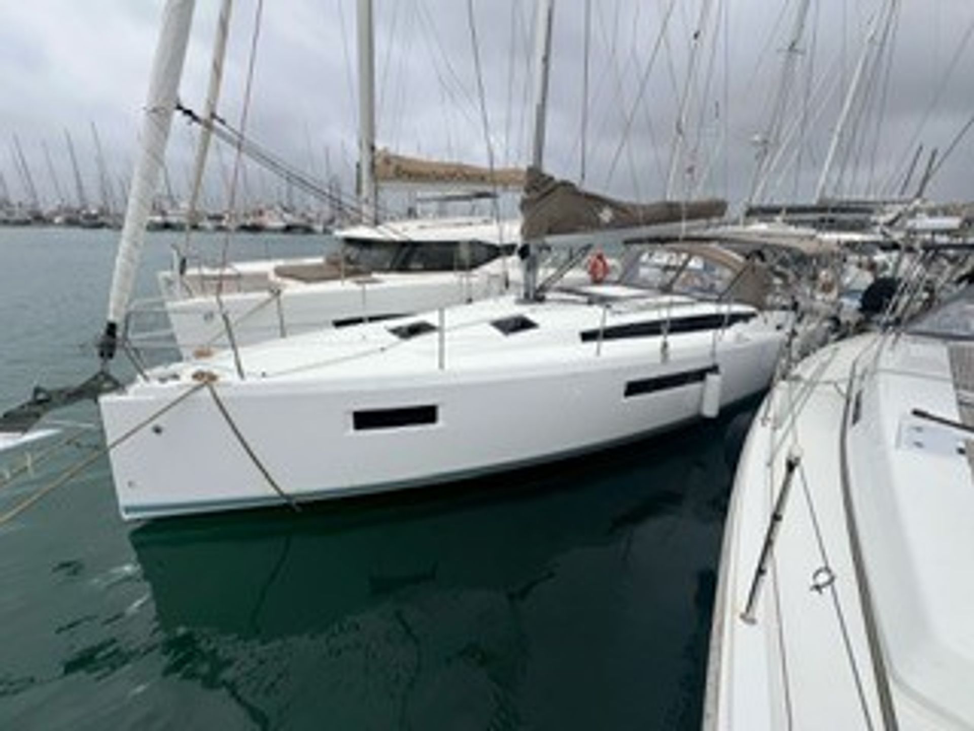 nausys-52051330-482192-n2.jpg