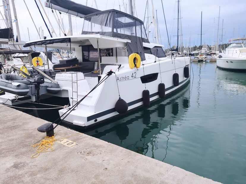 Fountaine Pajot 42 Ooga Chaka