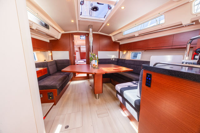 Hanse Yachts 41 Dafne
