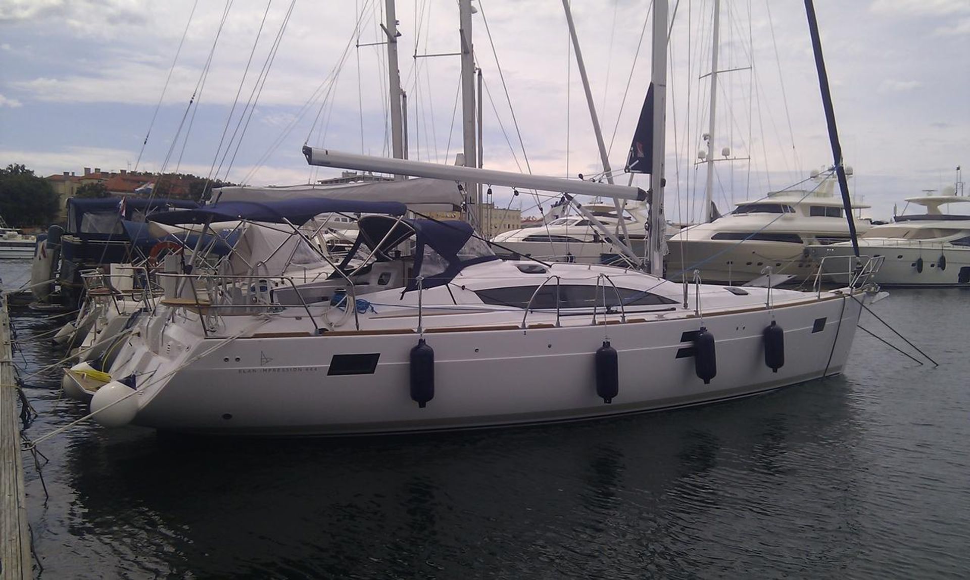 nausys-520697-482151-main.jpg