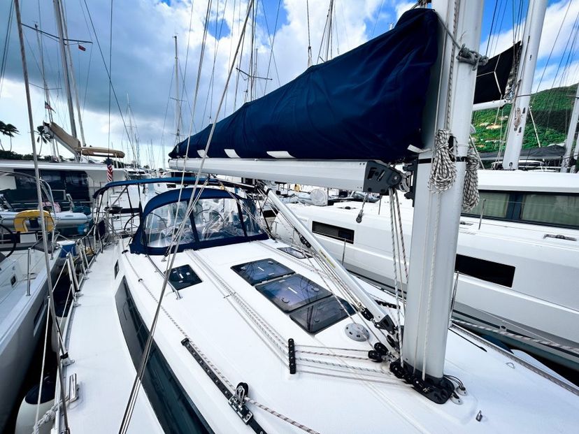 Bavaria Yachtbau 37 Jitterbug
