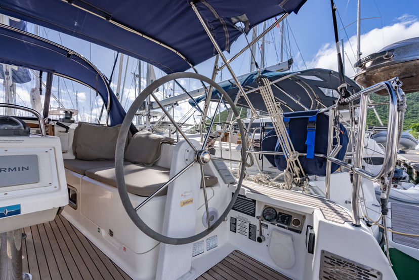 Bavaria Yachtbau 37 Jitterbug