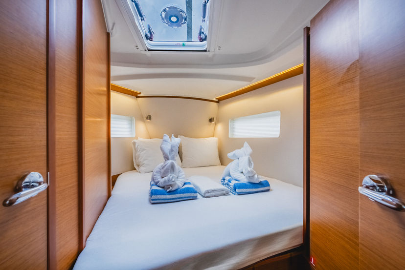 Jeanneau 38 Calypso Express