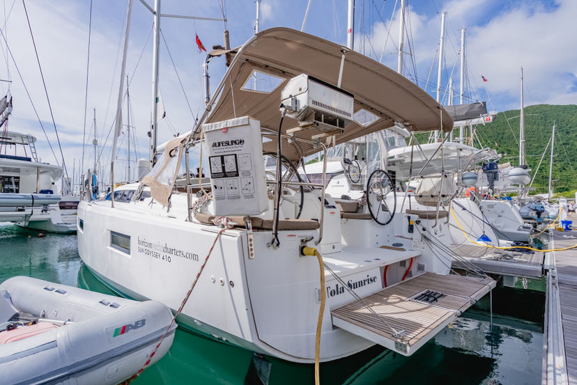 Jeanneau 410 Tola Sunrise