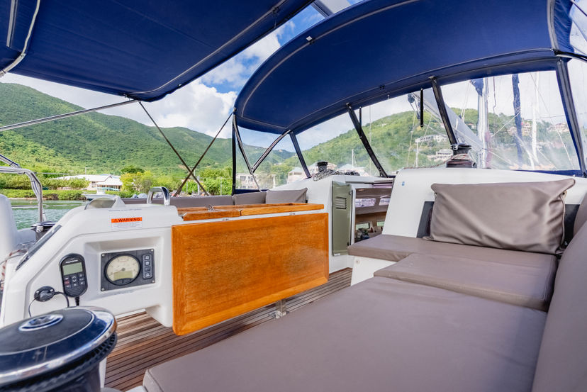 Jeanneau 49 Hakuna Matata IV