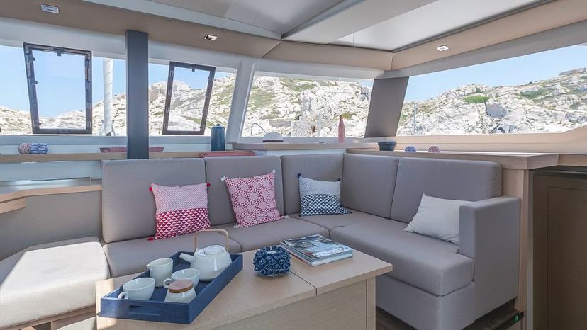 Fountaine Pajot 42 Rendezvous III
