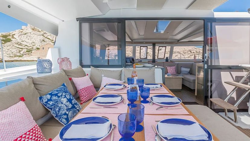 Fountaine Pajot 42 Rendezvous III