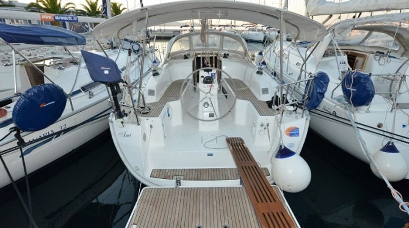 Bavaria Yachtbau CRUISER 33 Ami