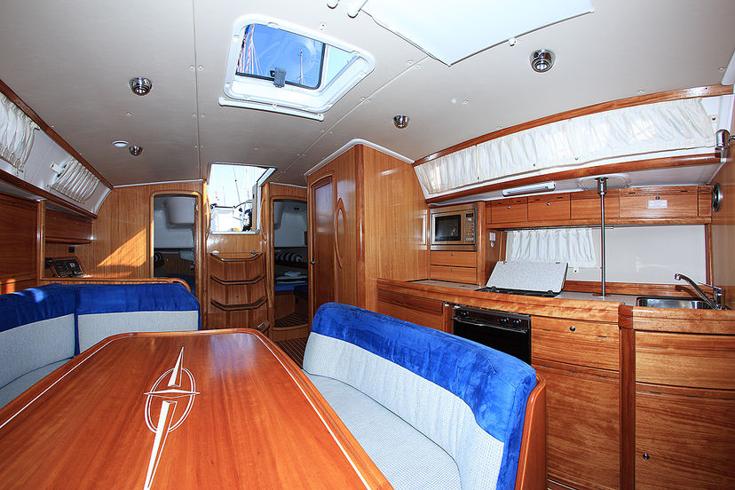 Bavaria Yachtbau 40 Fenix
