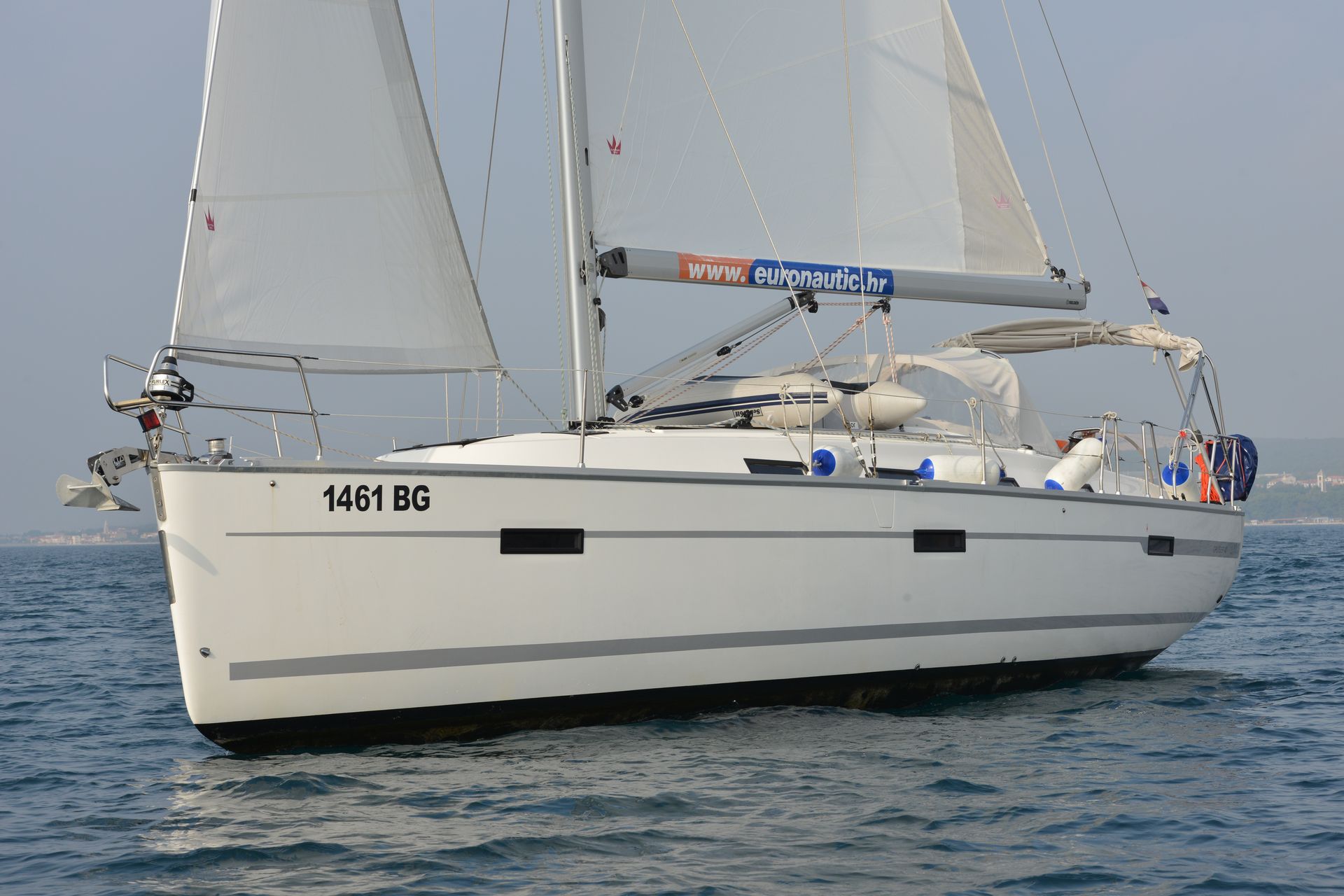 nausys-521054-112021-EN-0671.JPG