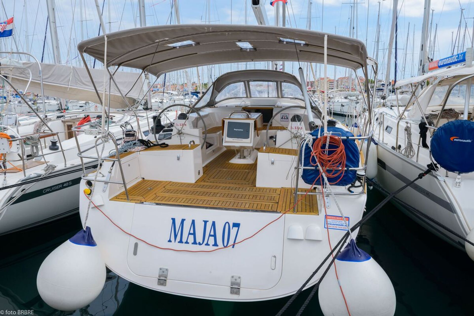 nausys-521164-112021-main11.jpg