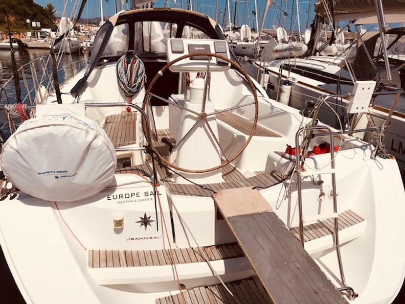 Jeanneau 36 Bliksem
