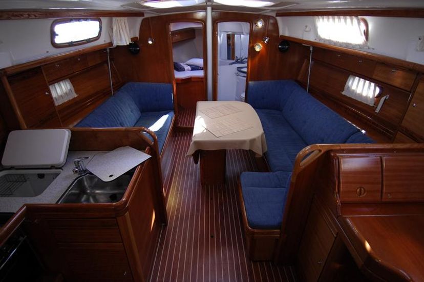 Bavaria Yachtbau 37 Naviator