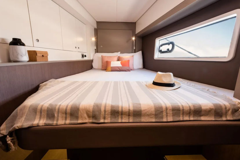 Catana 4.2 Kebifor