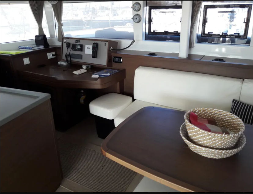 Lagoon 45 Solstice